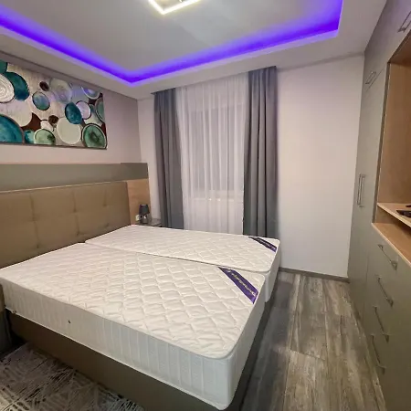 Apartament Lara Lux 2 *